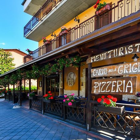 Hotel Cascia Ristorante Esterno foto