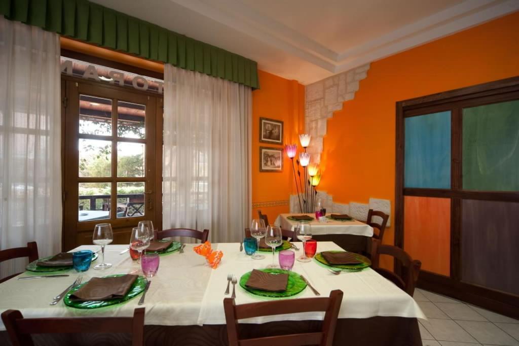 Hotel Cascia Ristorante Esterno foto