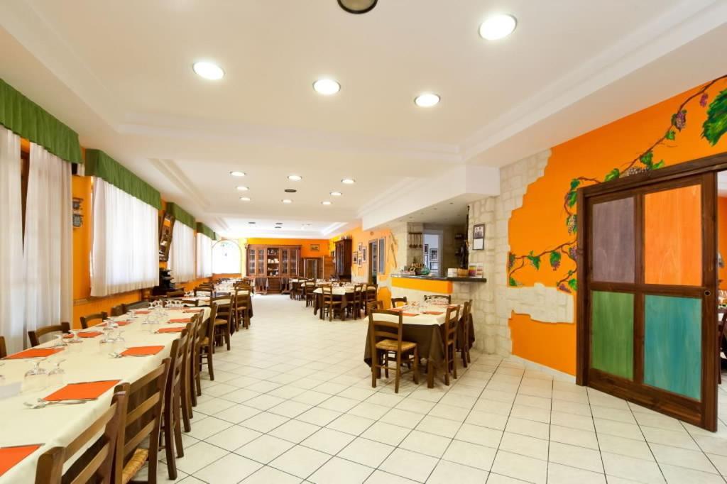 Hotel Cascia Ristorante Esterno foto