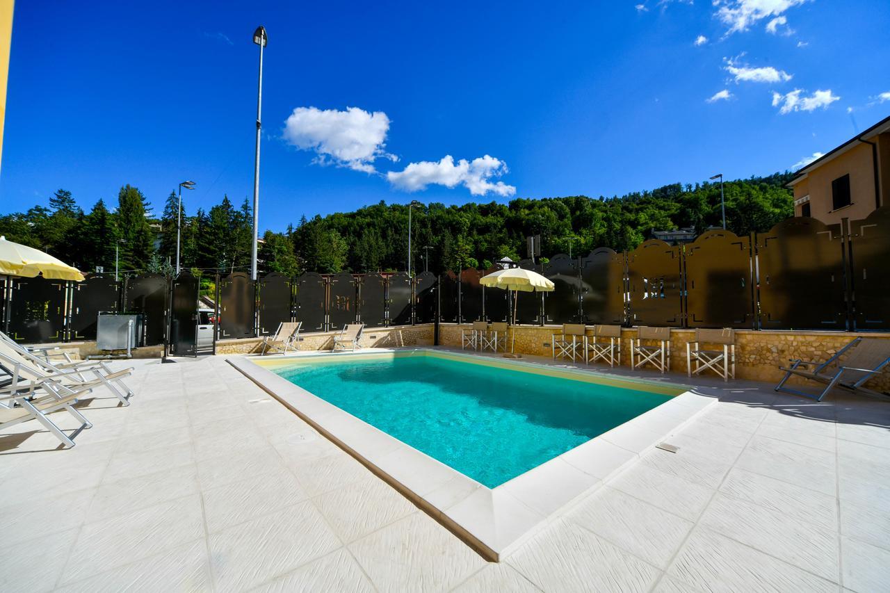 Hotel Cascia Ristorante Esterno foto